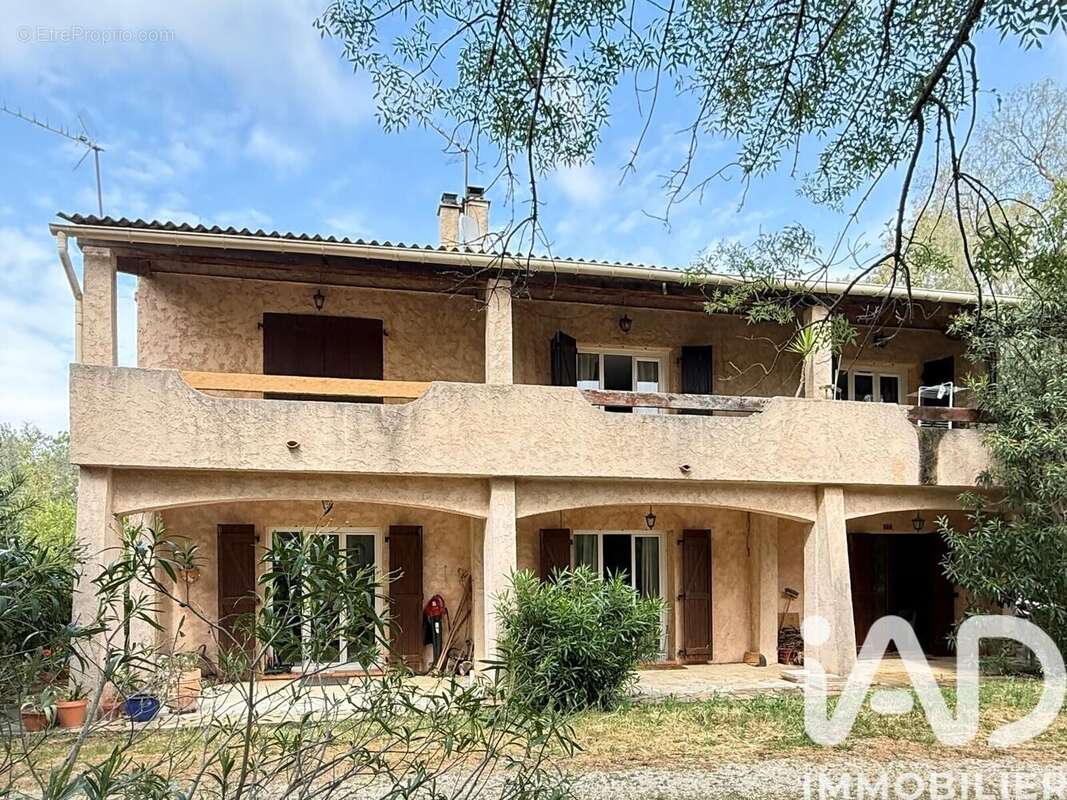 Photo 2 - Maison à LA CRAU