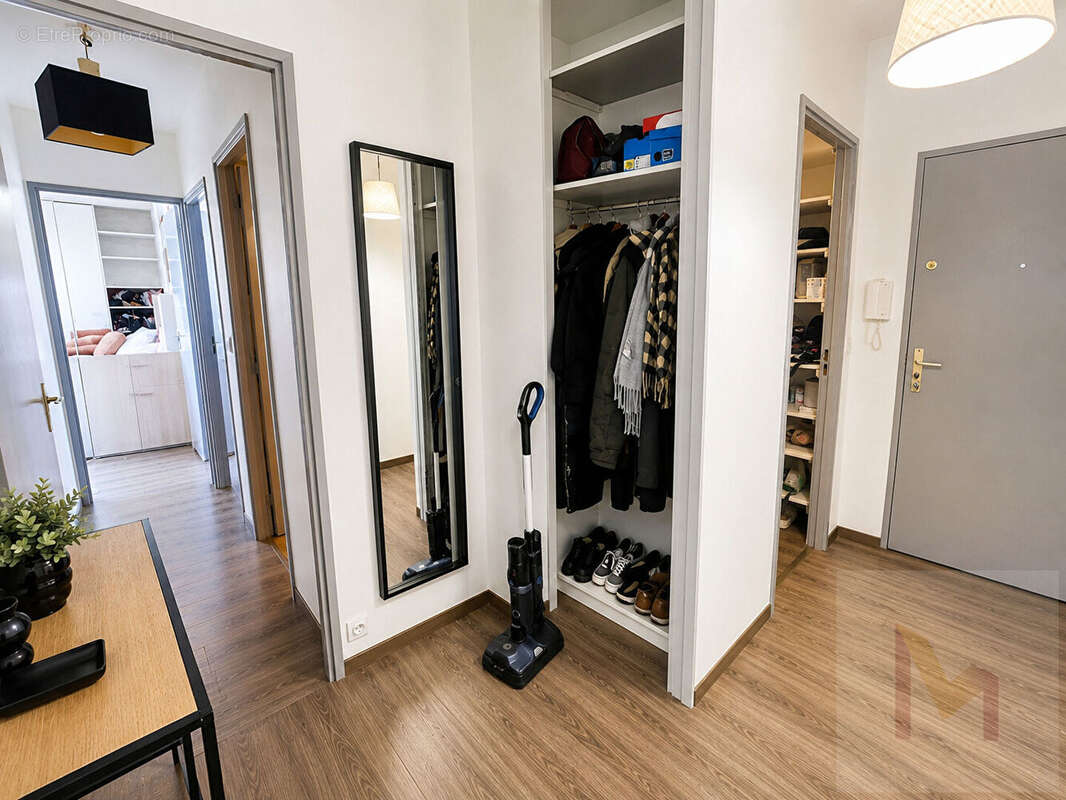 Appartement 3 pièces lumineux avec balcon - RER A à 8 min - photo 6