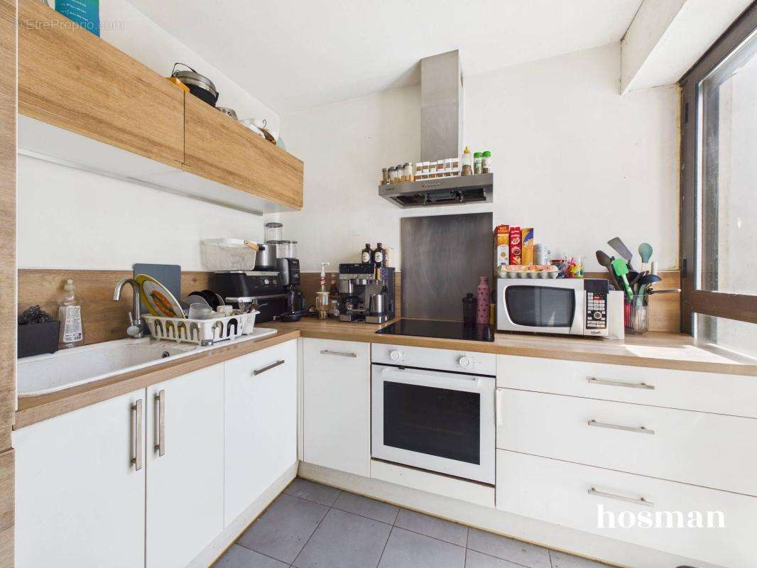 Appartement 2 pièces 50 m² avec double balcon et parking - Rue du Relais, Pessac - photo 3
