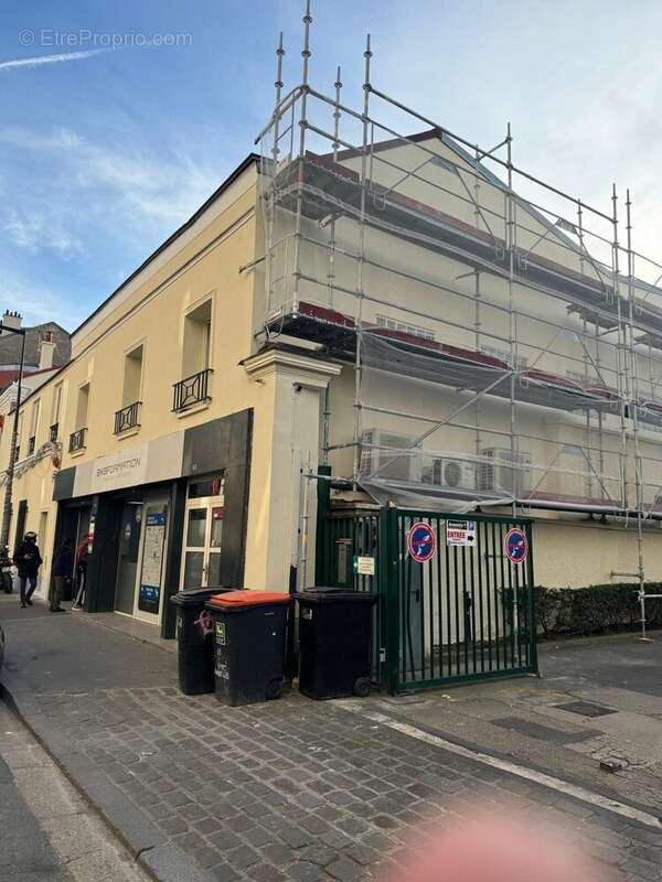 Appartement à AUBERVILLIERS