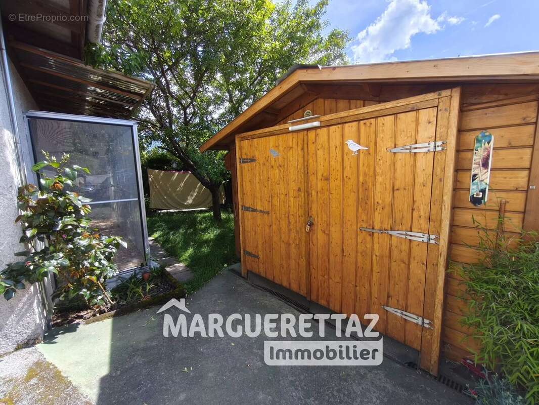 Appartement à AYSE