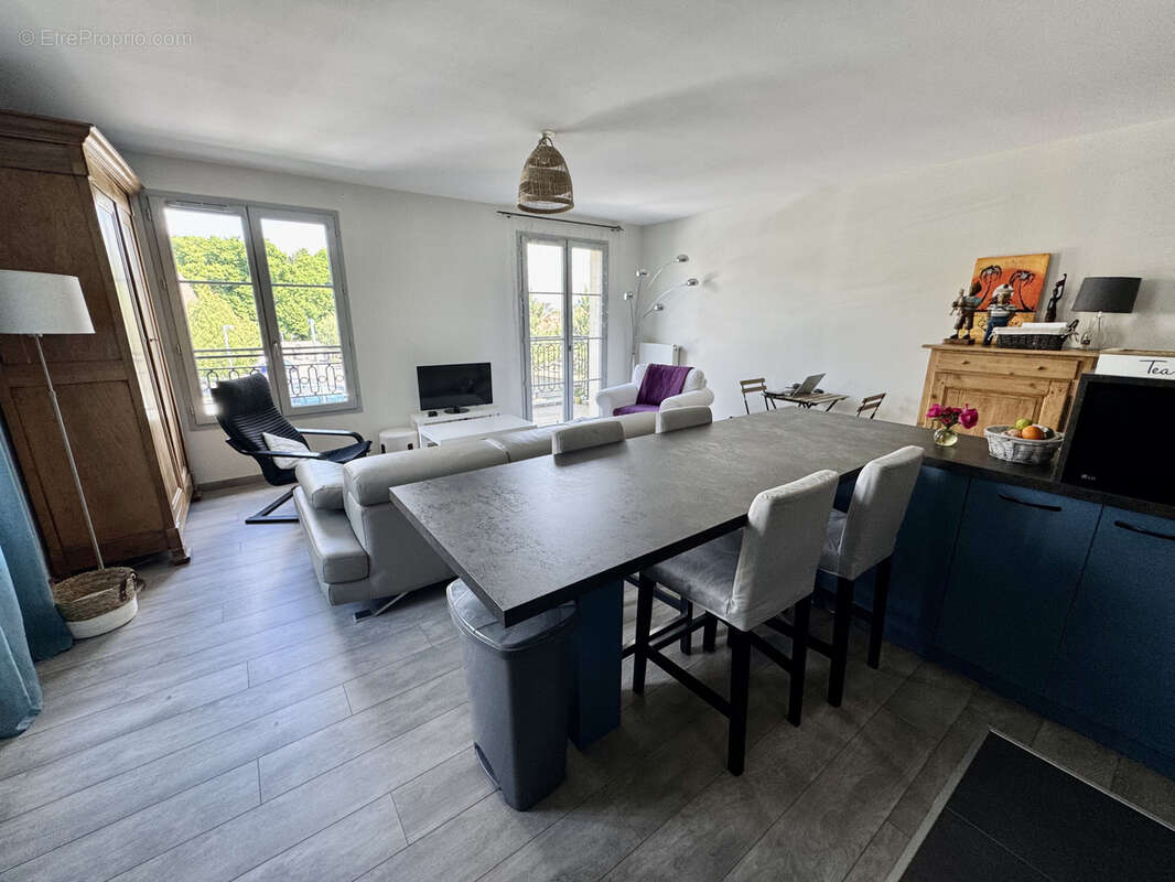 Appartement à HOUDAN