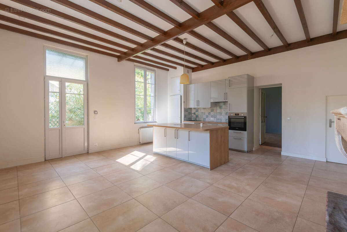 Maison à QUINSAC