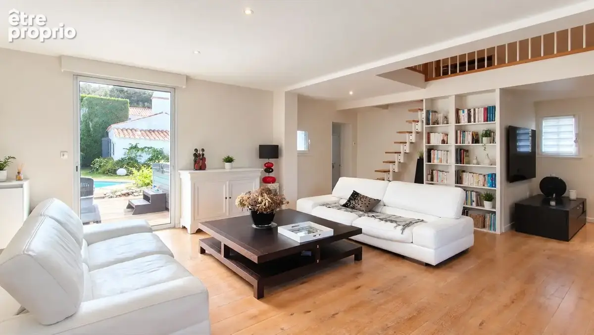 Maison 8 pièces 215 m² à vendre à Noirmoutier-En-L'ile (85330) - photo 2