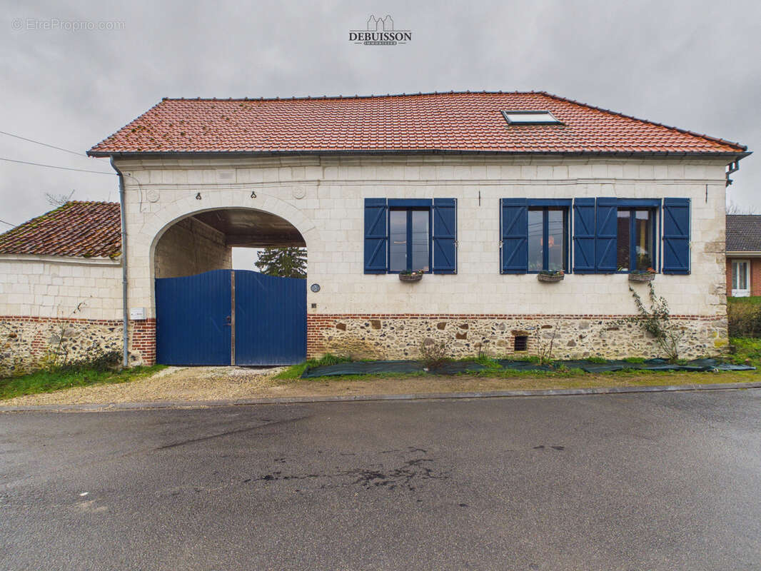 Maison à BERLES-MONCHEL