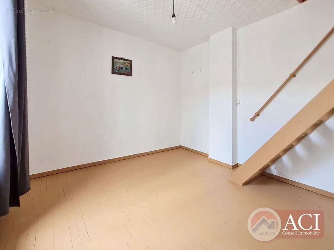 58905587g.jpg - Maison à MONTMAGNY