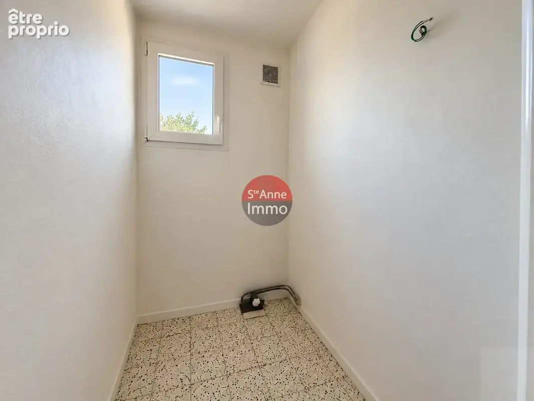 Rosieres-en-santerre - ensemble immobilier - 2 maisons - sous sol complet - garage - jardin - plain pied - photo 9