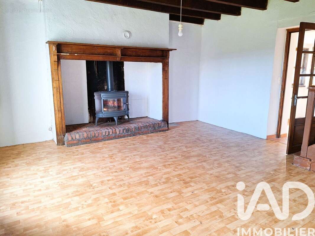 Photo 8 - Maison à FREIX-ANGLARDS