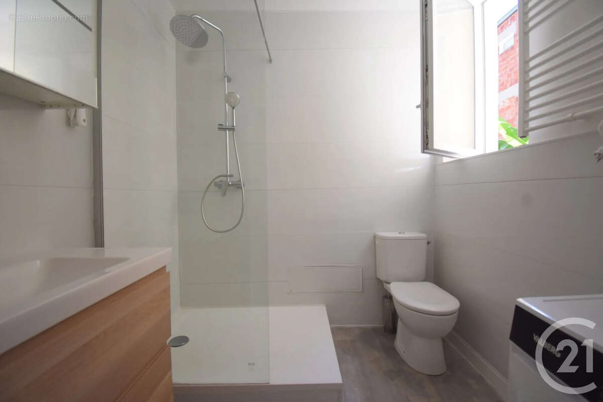 Appartement 41 m² à Vichy  - photo 5