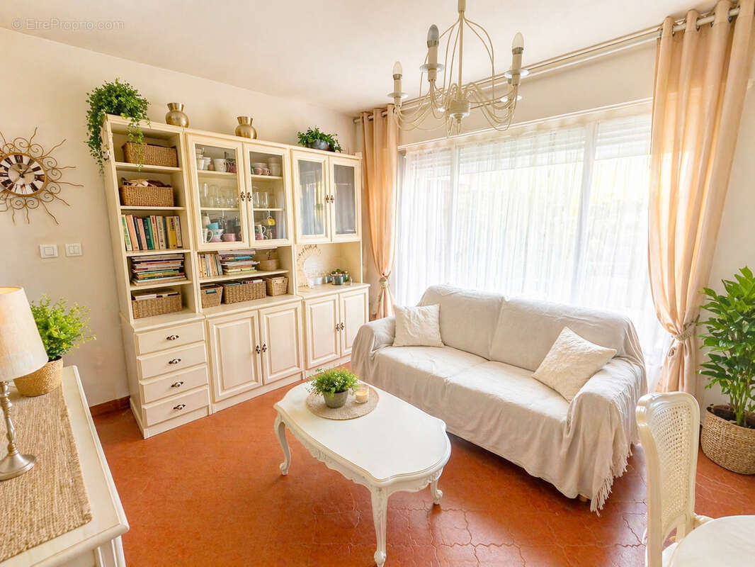 Appartement à SAINT-MANDRIER-SUR-MER