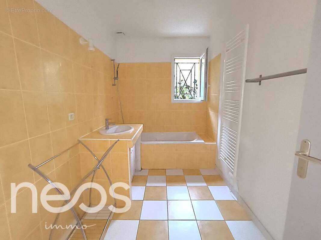 Maison à SAINT-GERMAIN-DU-PUCH