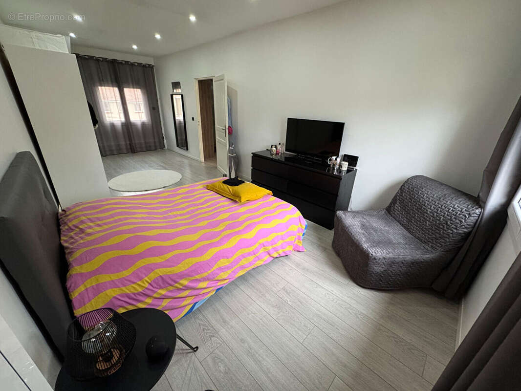 Maison à NOISY-LE-SEC