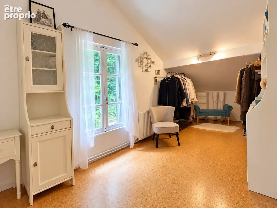 Une maison de charme de 198m2 au coeur de la nature - photo 12