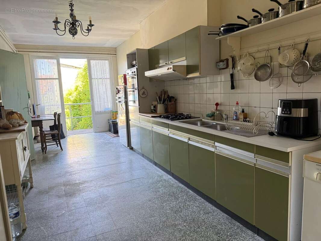 Maison de village avec 3 chambres - photo 3