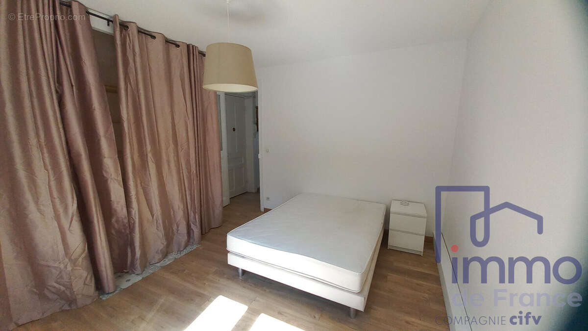Appartement à SAINT-ETIENNE
