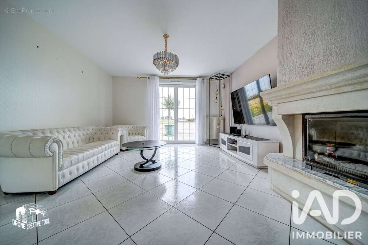 Maison 107 m² à Talange  - photo 6