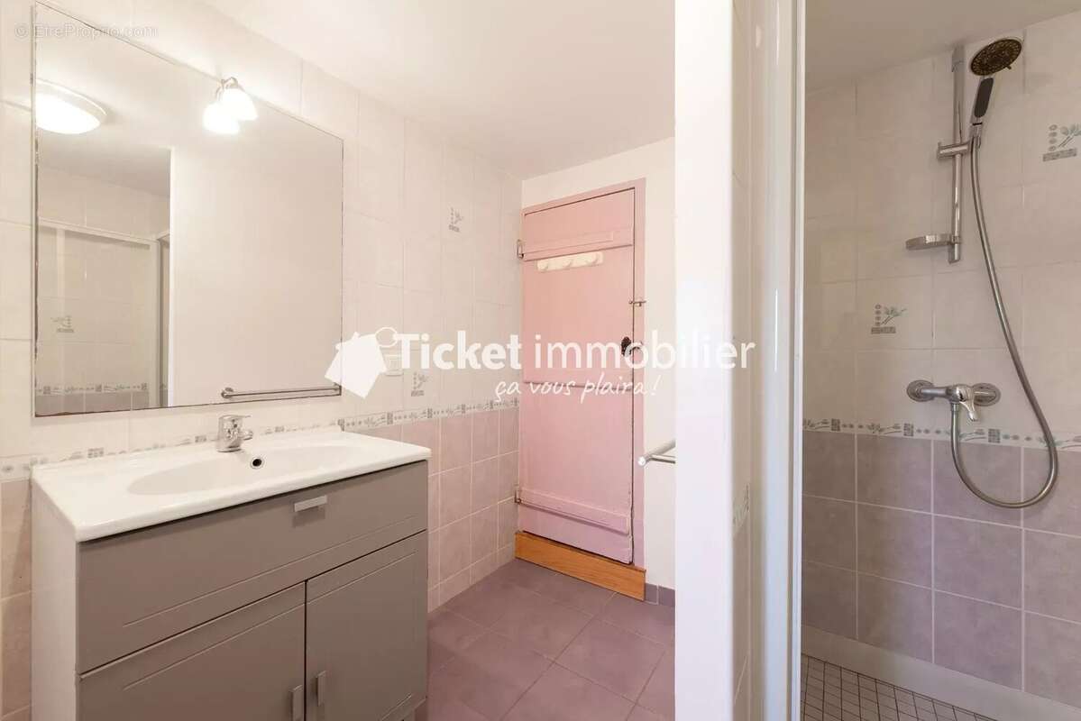 Maison à SAINT-PAUL-SUR-SAVE