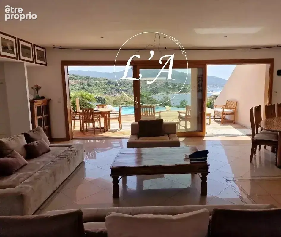 Villa pieds dans l’eau avec vue mer à 3 km d’Ile-Rousse - photo 7