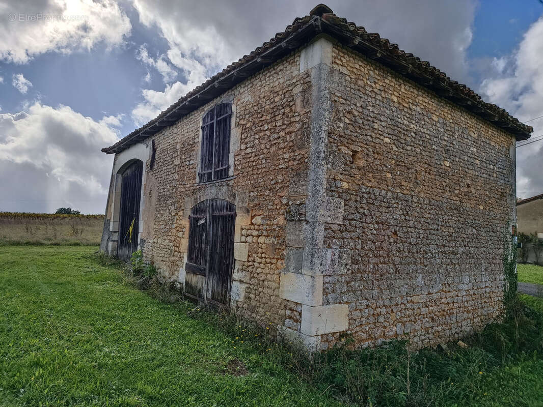 Autre à SAINT-MAIGRIN