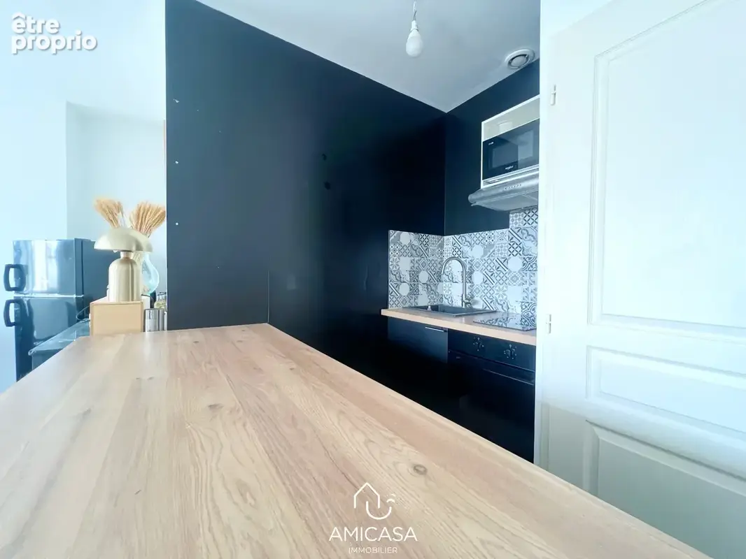 Niort (hyper centre face aux halls) - appartement t2 60m2 - photo 4