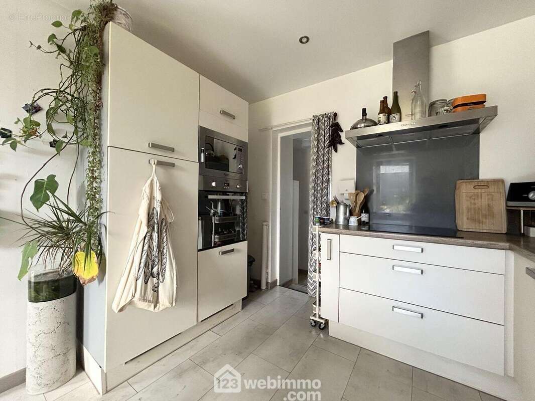 Maison 120 m² à Tredrez-Locquemeau  - photo 8