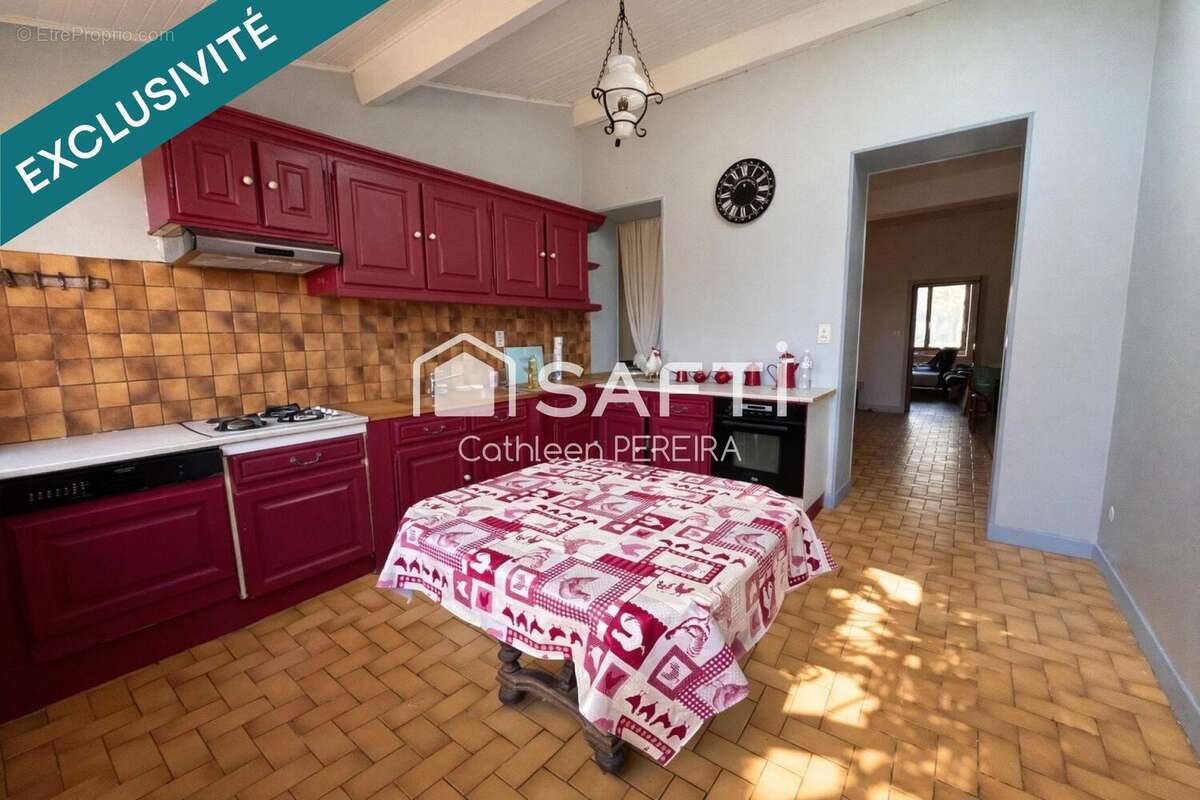 Photo 2 - Maison à SAINT-SULPICE