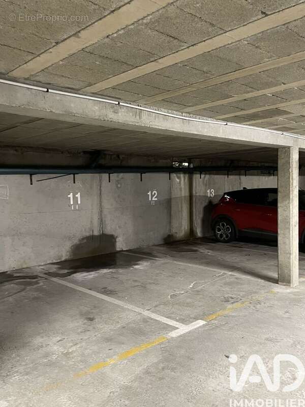 Photo 2 - Parking à QUIMPER