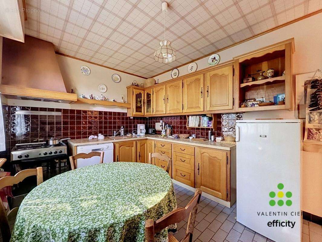 Maison 152 m² à Nogent-Sur-Eure  - photo 7