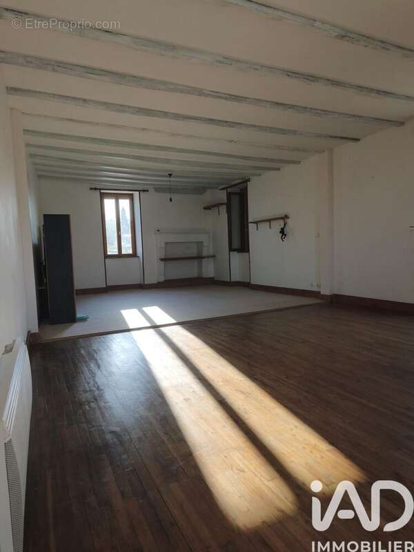 Maison 154 m² à Laprade  - photo 2