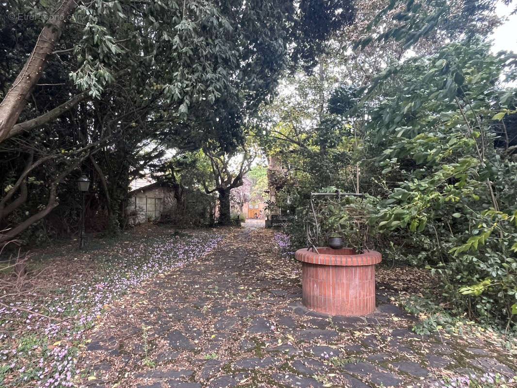 Maison à L&#039;ISLE-JOURDAIN