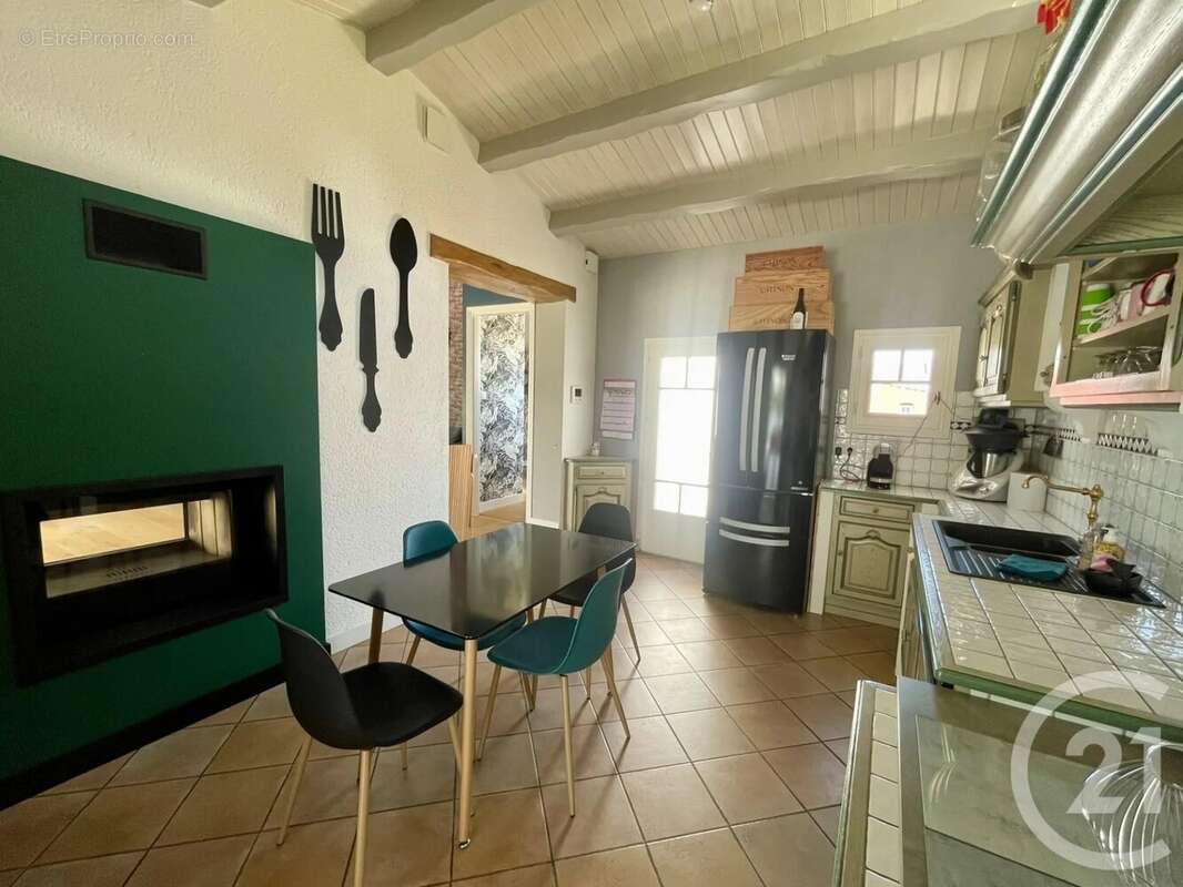 Maison à LE PERRIER