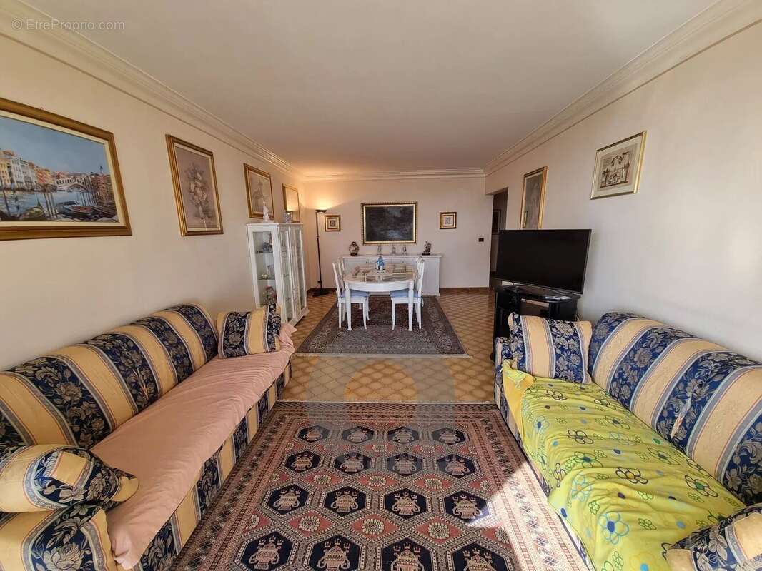 Appartement à MENTON