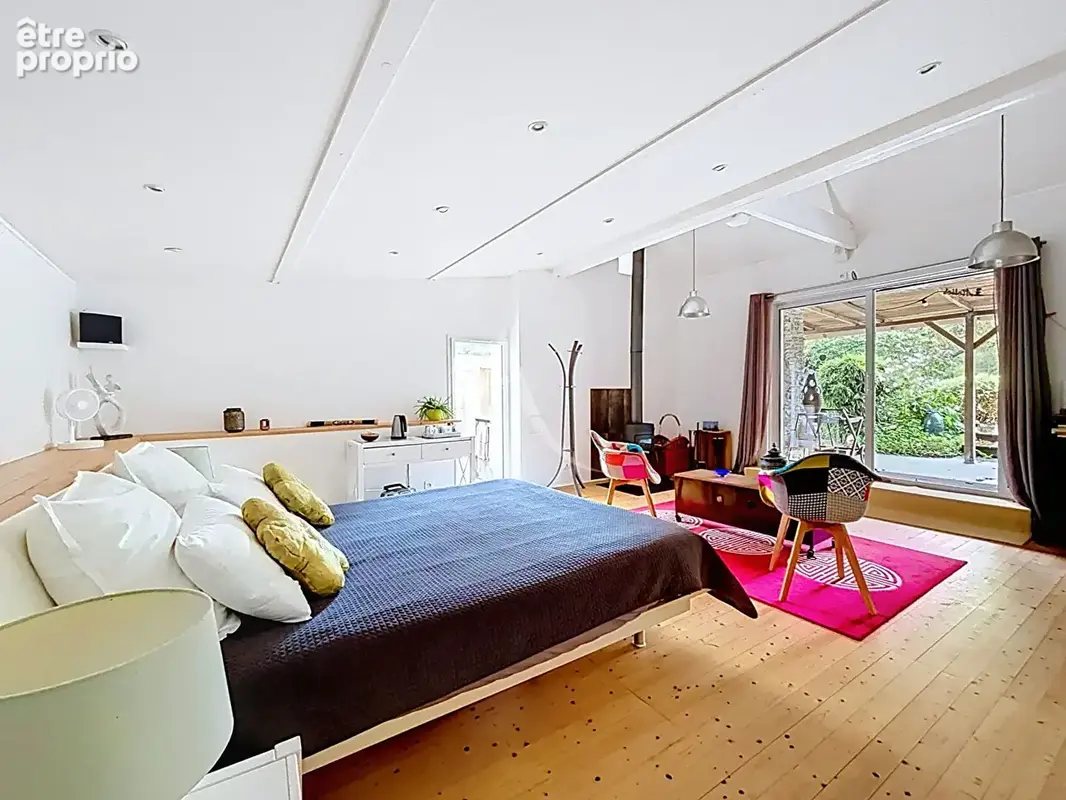 Maison de campagne avec piscine, dépendance et potentiel chambre d'hotes à La Pouëze - photo 11