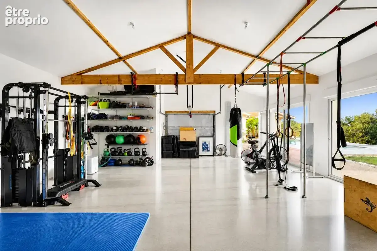 Maison de plain-pied avec piscine et espace indépendant de 97 m2 - photo 13