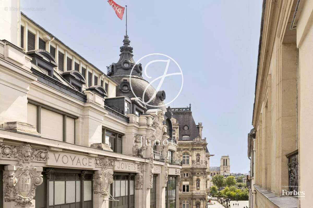 Appartement à PARIS-4E