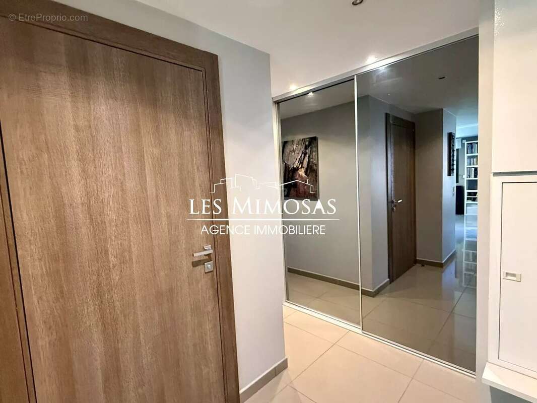 Appartement à SAINT-RAPHAEL
