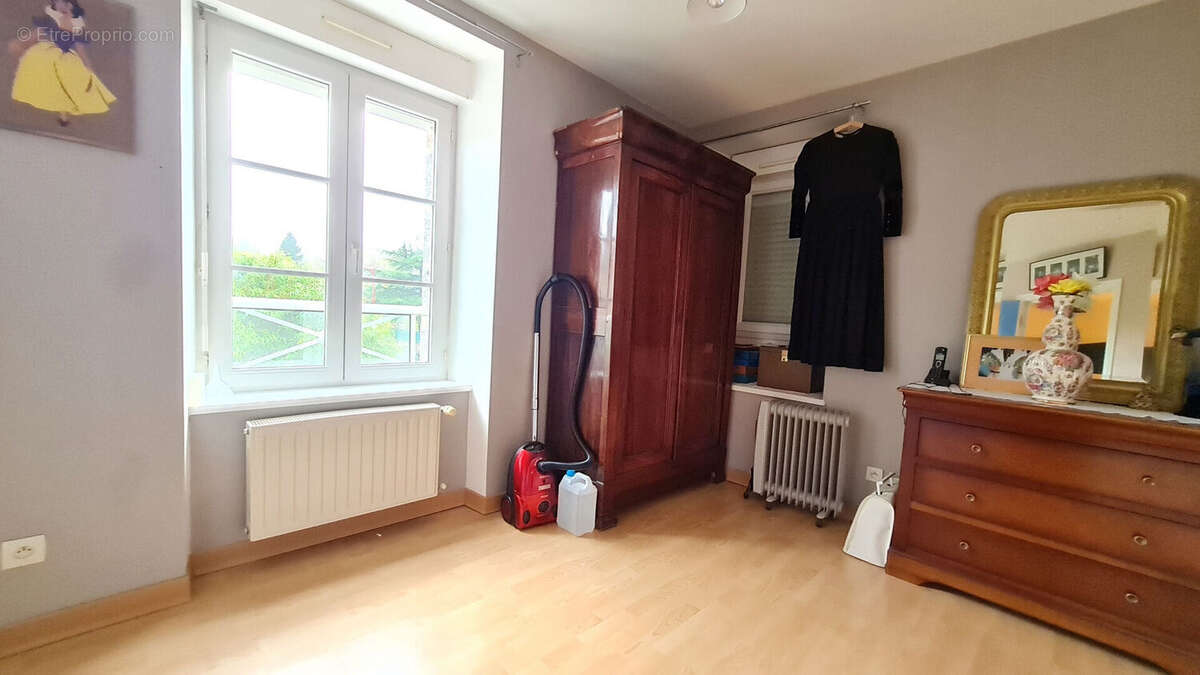 Maison à SAINT-AUBIN-DU-CORMIER