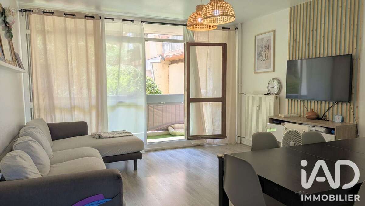 Photo 1 - Appartement à MARSEILLE-13E
