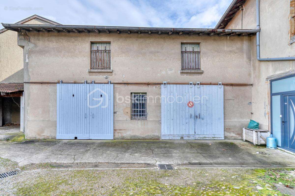 Appartement à CHARLY