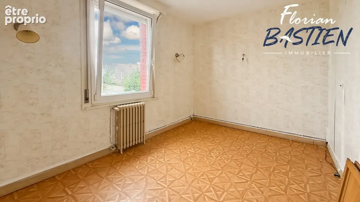 140 m², 4 chambres, un jardin, des dépendances… et une vraie vie de famille à imaginer à La Sentinelle ! - photo 6