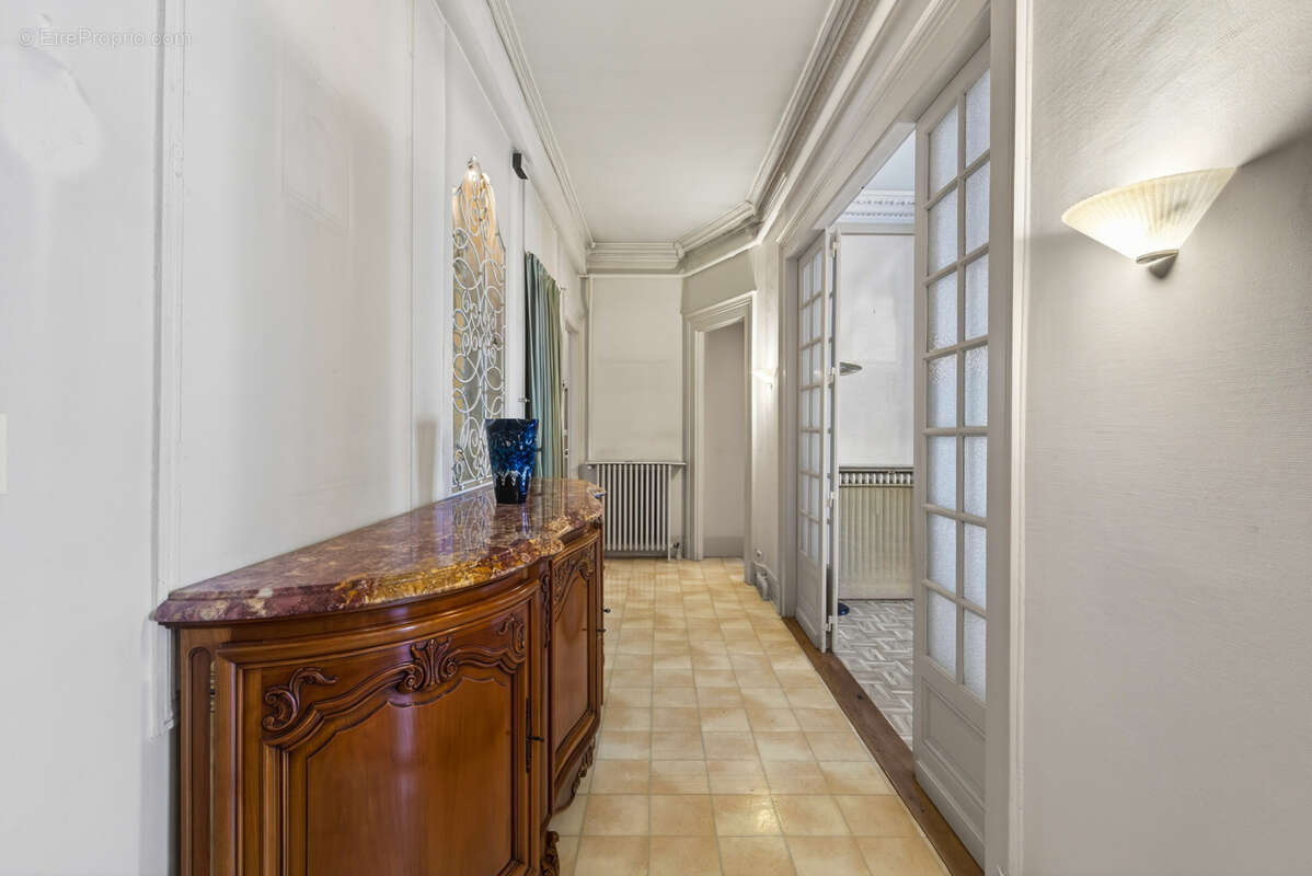 Appartement à AIX-LES-BAINS