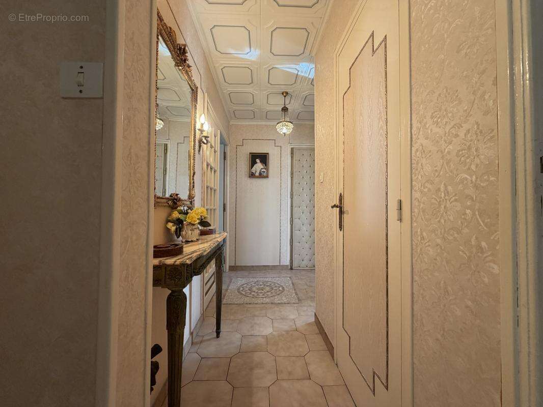 Appartement à MARSEILLE-10E
