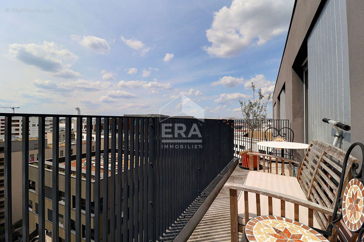 Appartement à SAINT-DENIS