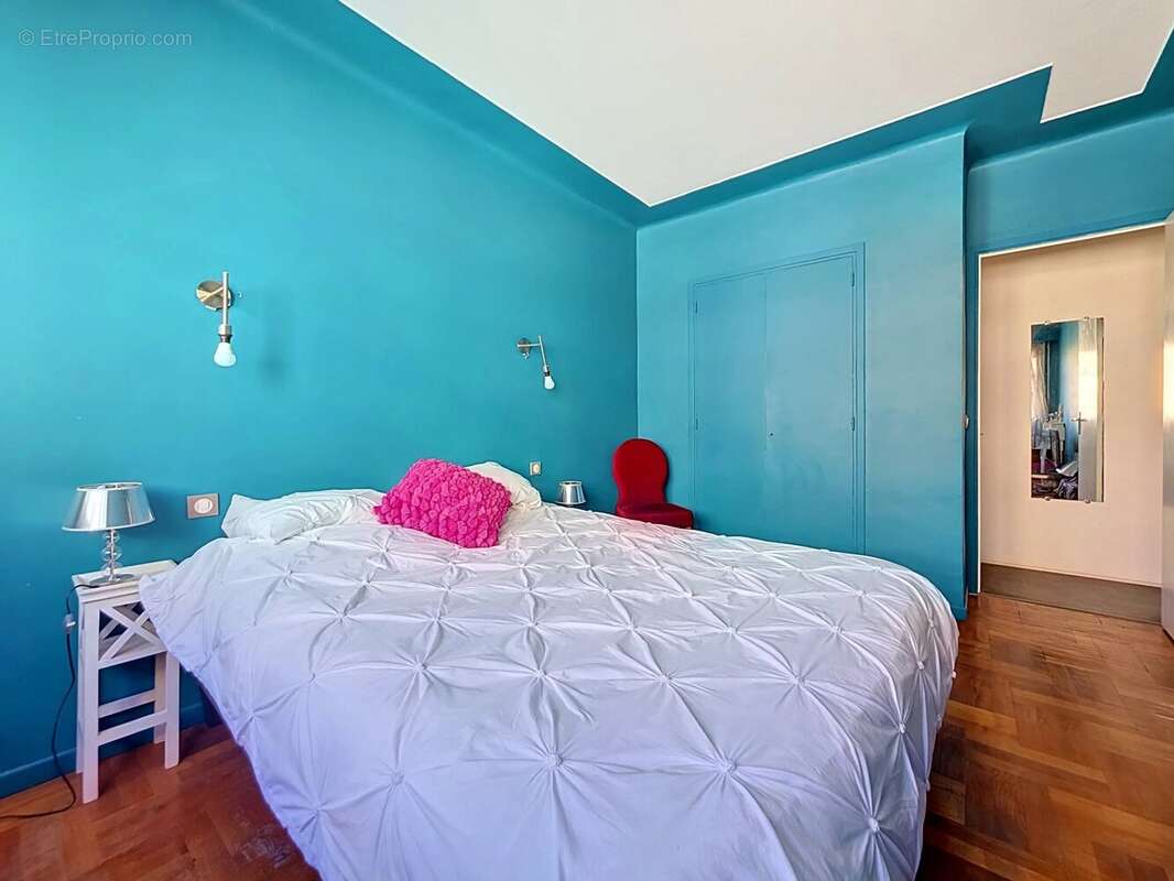 Appartement à LE CANNET