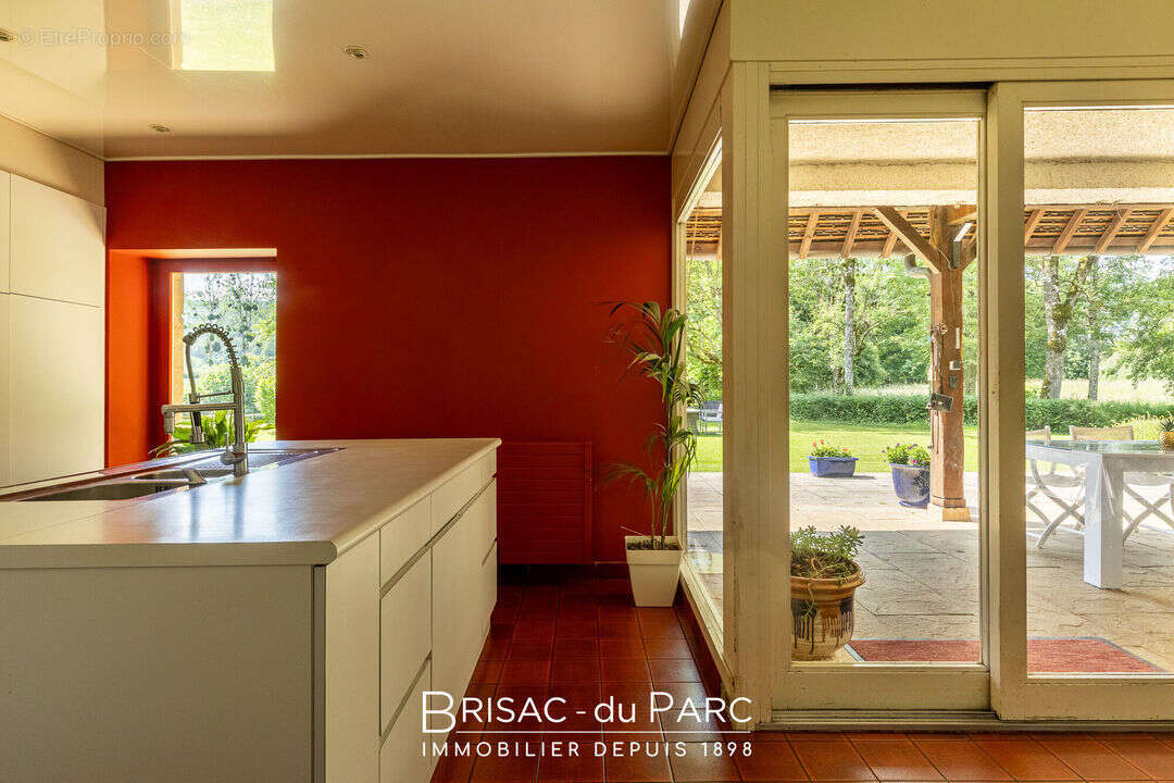 Maison à SAINTE-MARIE-SUR-OUCHE