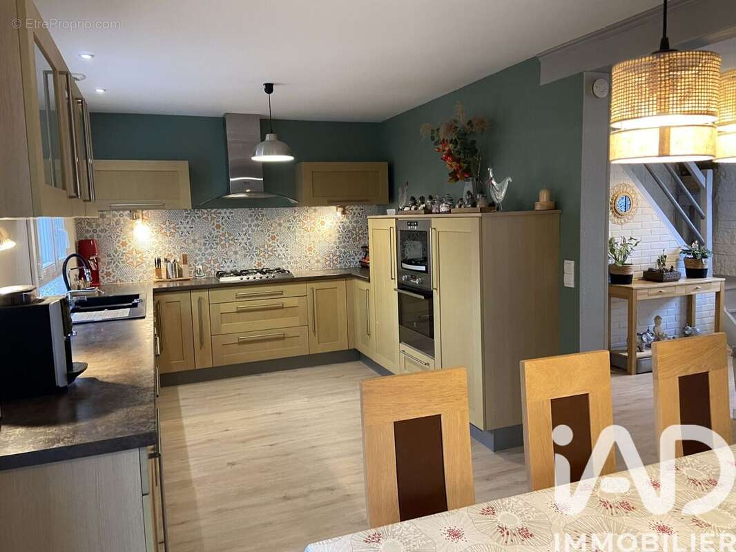 Photo 3 - Maison à CREPY-EN-VALOIS