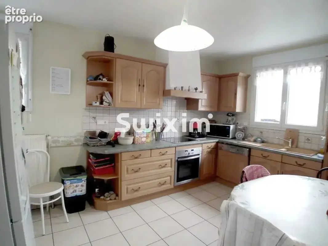 Maison 159 m² à Montmorot  - photo 4