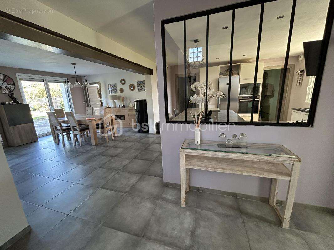 Maison à LE PASSAGE