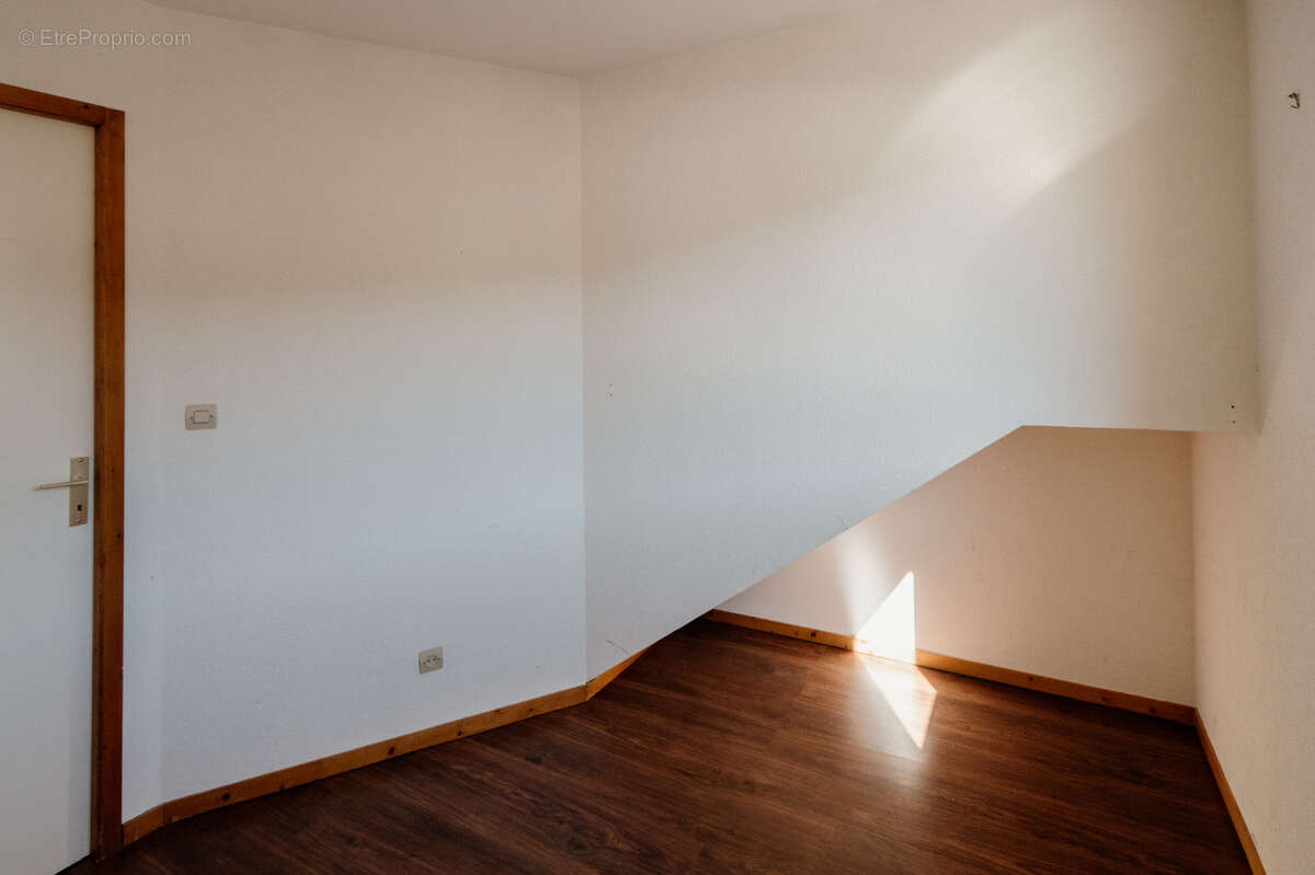 Appartement à LES HOPITAUX-NEUFS