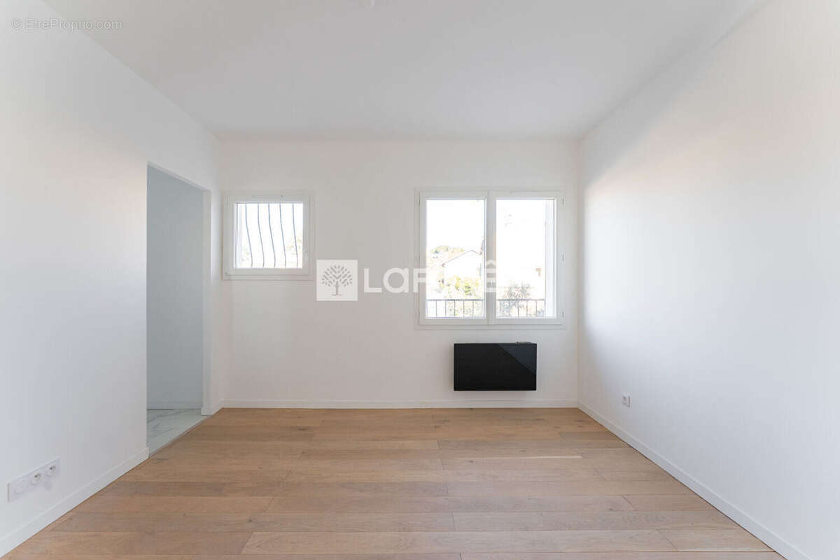 Appartement à MARSEILLE-10E